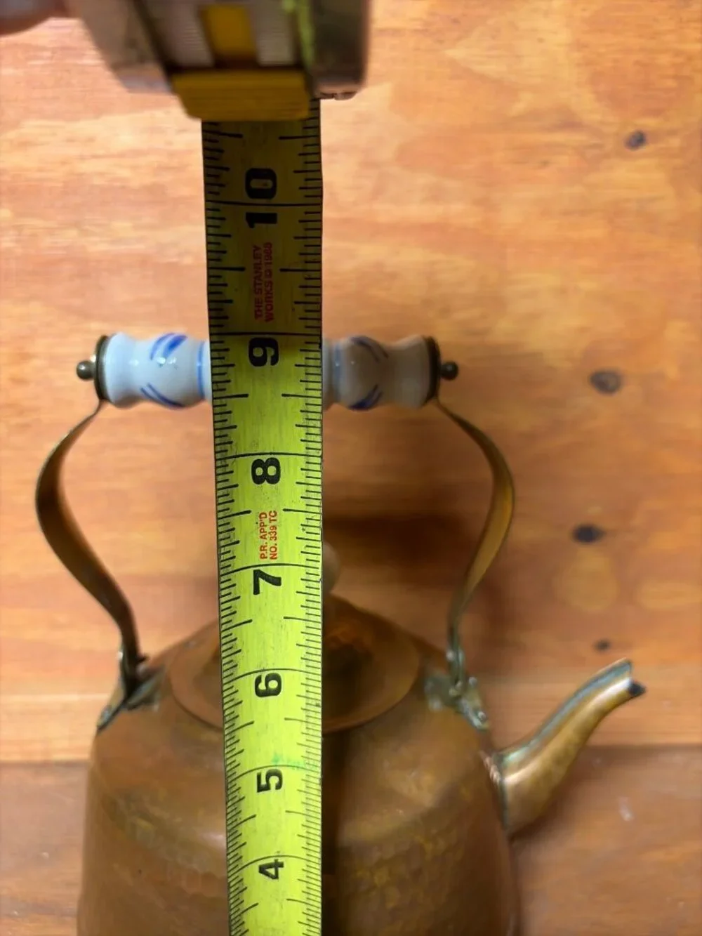 Vintage Dimpled Copper/Brass Teapot Ceramic Handle & Knob - *READ*